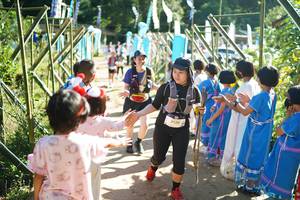 BIB: 2130
                            <button type="button" onclick="openModal(19058678)" class="btn btn-primary btn-sm float-right btn-popup" data-toggle="modal" data-target=".modal-high-quality">
                        <i class="fas fa-shopping-cart"></i> Add to Cart
                    </button>
                                            <button type="button" onclick="isThisMe(19058678, true)" class="btn btn-success btn-sm float-right btn-popup btn-isme hidden" data-toggle="tooltip" data-placement="bottom" title="นี่คือรูปของคุณใช่ไหม คลิกที่นี่เพื่อเอาเข้าอัลบั้ม">
                        <i class="fas fa-plus"></i> Add to album
                    </button>
                    <button type="button" onclick="isThisMe(19058678, false)" class="btn btn-warning btn-sm float-right btn-popup btn-isnotme hidden">
                        <i class="fas fa-ban"></i> Remove from album
                    </button>